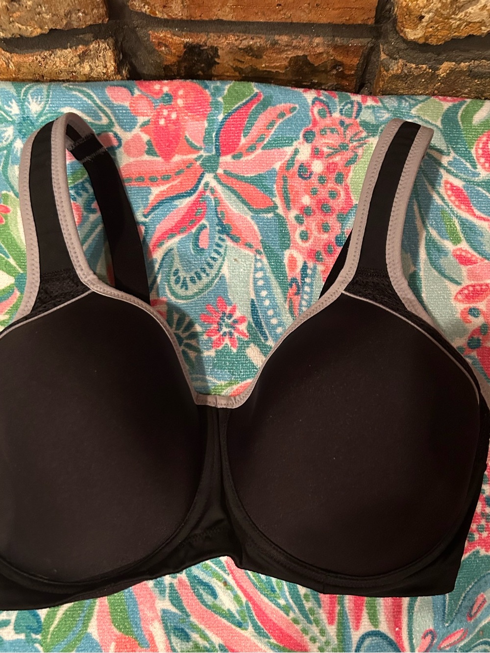 Wacoal Sports Bra.